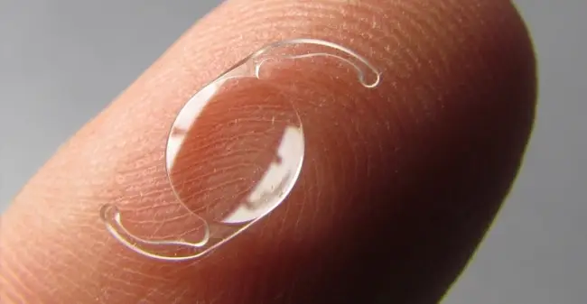 Lentes intraoculares Lentes intraoculares