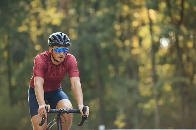 Dicas para proteger os olhos dos desportistas