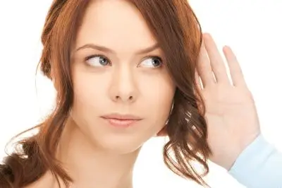 Não ouço bem, sem Lentes de Contacto Não ouço bem, sem Lentes de Contacto