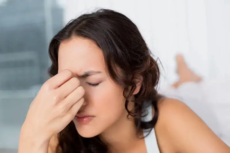 Causas da sensação de areia nos olhos