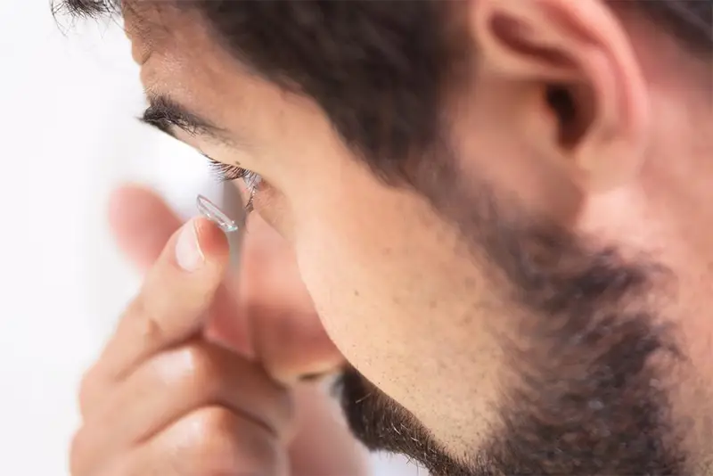 Rejeição em lentes de contacto