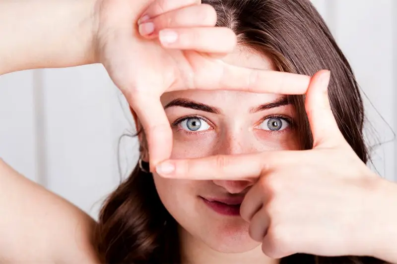 Remelas nos olhos ao despertar Remelas nos olhos ao despertar